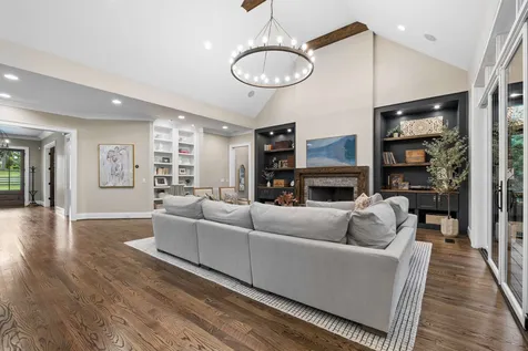 4613 Chalmers Drive Nashville TN 37215
