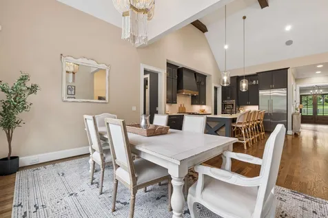 4613 Chalmers Drive Nashville TN 37215