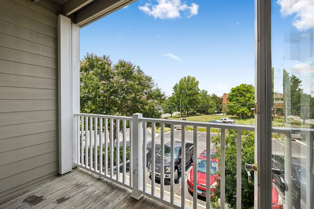 2025 Woodmont Boulevard Nashville TN 37215