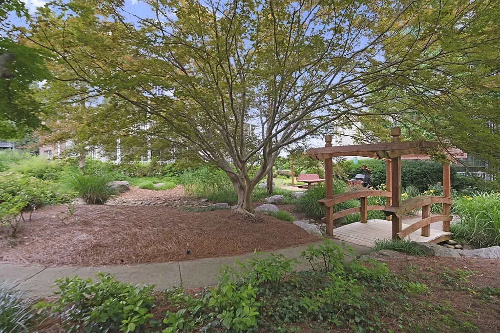 2025 Woodmont Boulevard Nashville TN 37215