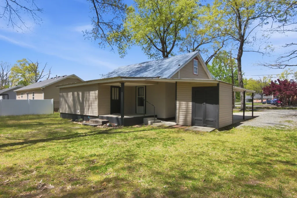 234 Reeves Street Tullahoma TN 37388
