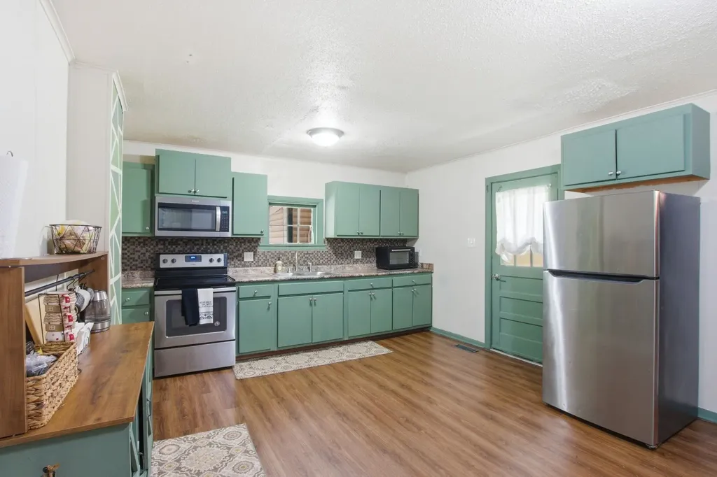 234 Reeves Street Tullahoma TN 37388