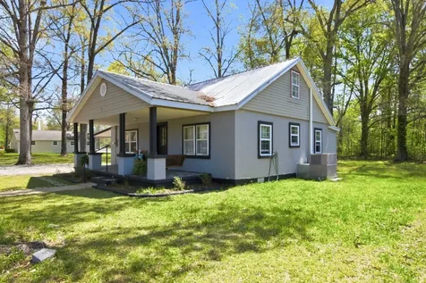 234 Reeves Street Tullahoma TN 37388