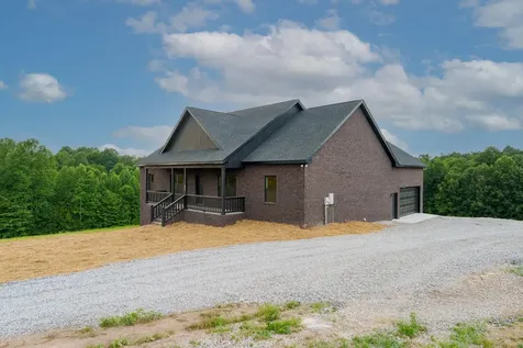2010 Lafayette Road Red Boiling Springs TN 37150