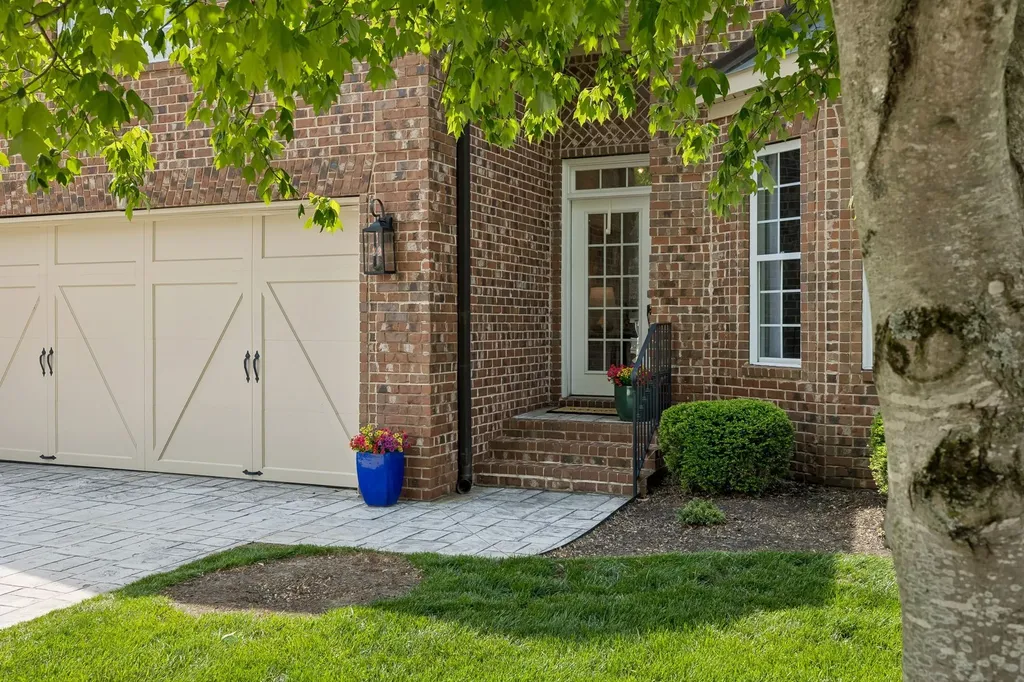 1119 Isaac Franklin Drive Gallatin TN 37066