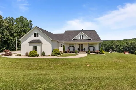 4251 Spring Valley Road Cumberland City TN 37050