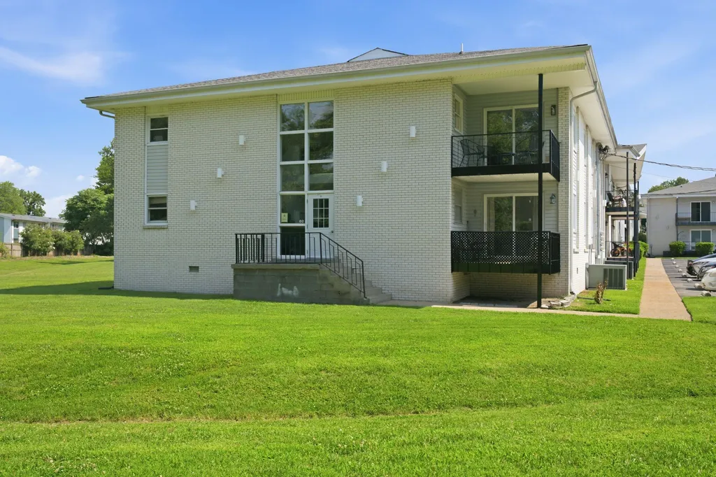 613 Hillsboro Road Franklin TN 37064