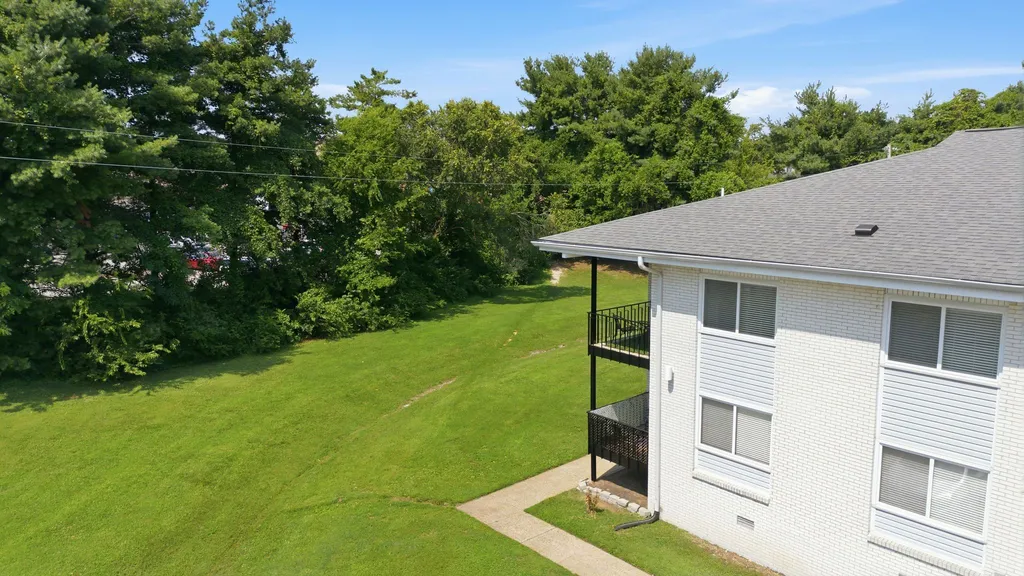 613 Hillsboro Road Franklin TN 37064