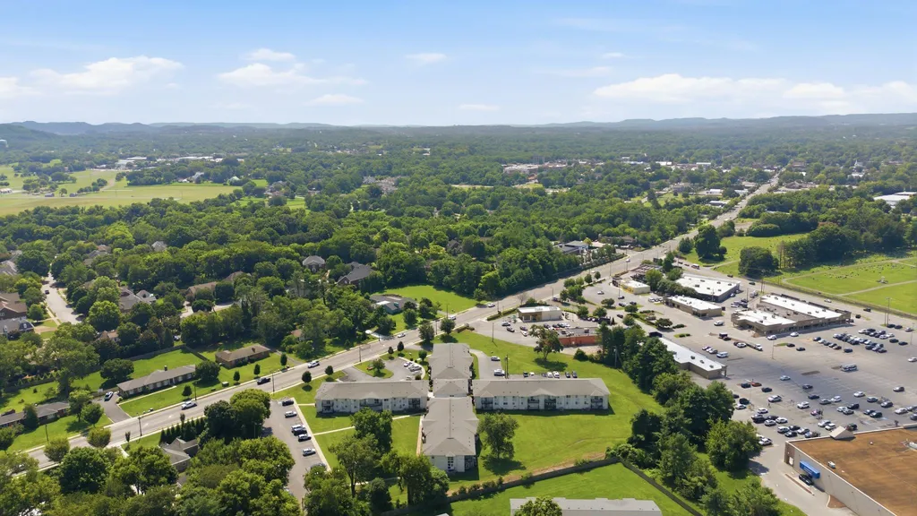 613 Hillsboro Road Franklin TN 37064