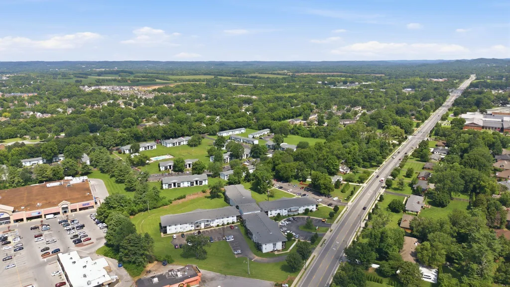 613 Hillsboro Road Franklin TN 37064