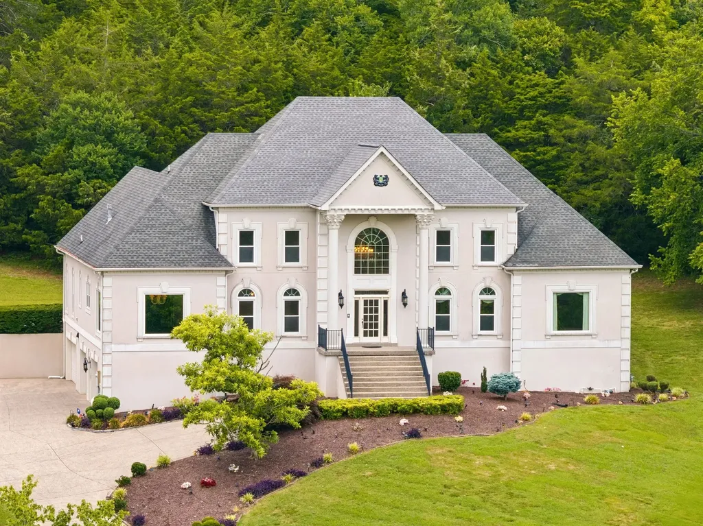 703 Ben Nevis Court Brentwood TN 37027
