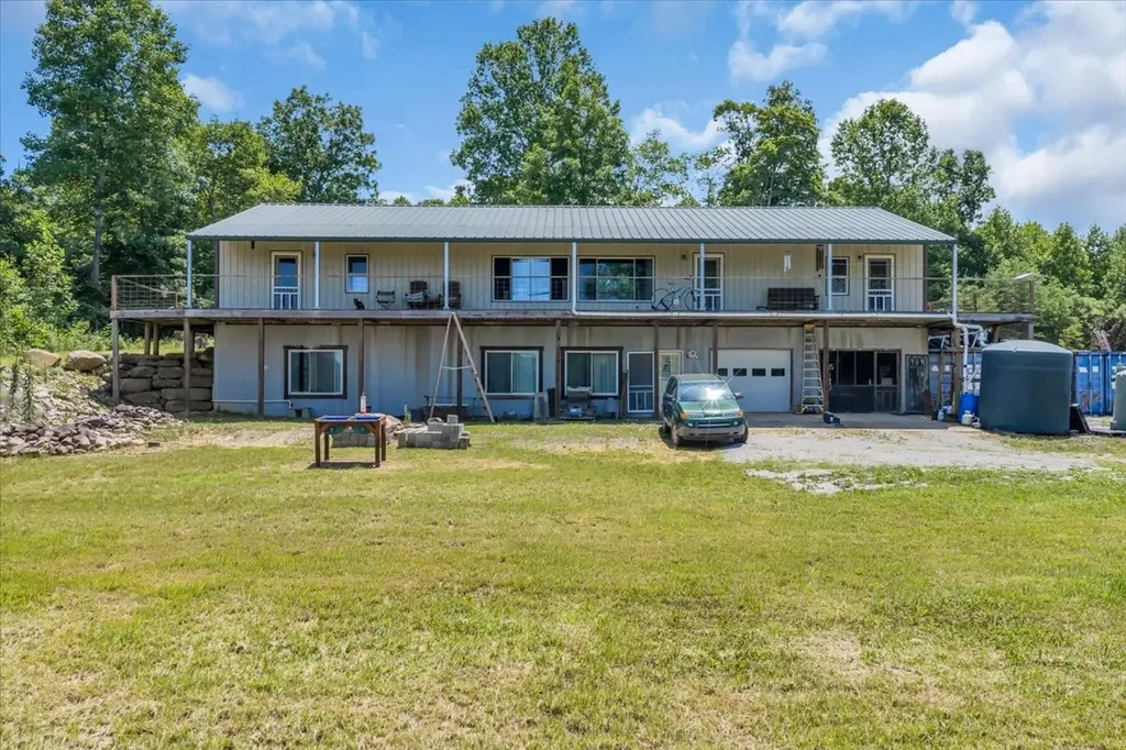 5688 Burkett Chapel Road Whitwell TN 37397