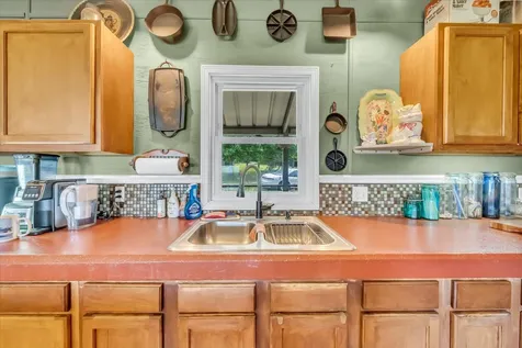 5688 Burkett Chapel Road Whitwell TN 37397