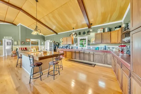 5688 Burkett Chapel Road Whitwell TN 37397
