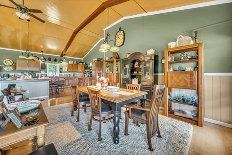 5688 Burkett Chapel Road Whitwell TN 37397