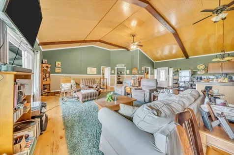 5688 Burkett Chapel Road Whitwell TN 37397