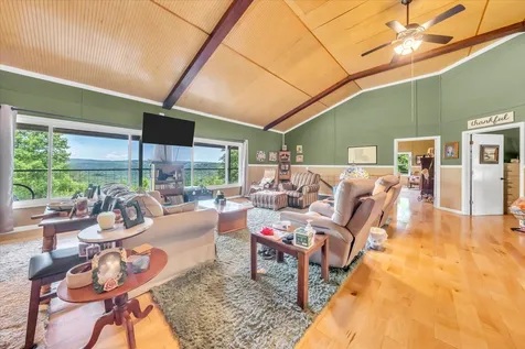 5688 Burkett Chapel Road Whitwell TN 37397