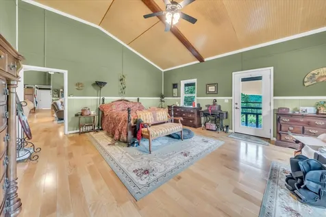 5688 Burkett Chapel Road Whitwell TN 37397