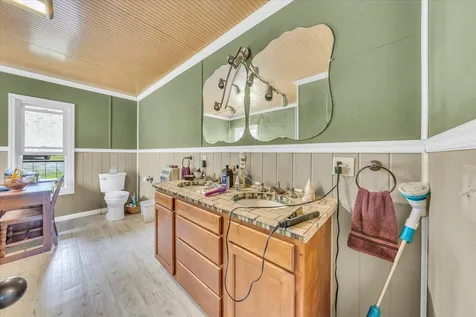5688 Burkett Chapel Road Whitwell TN 37397