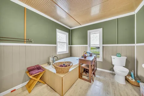 5688 Burkett Chapel Road Whitwell TN 37397