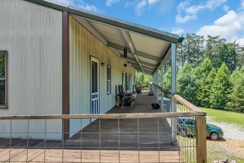 5688 Burkett Chapel Road Whitwell TN 37397