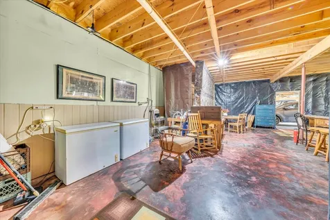 5688 Burkett Chapel Road Whitwell TN 37397