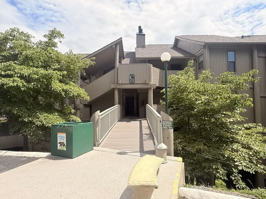 3710 Weber Road Gatlinburg TN 37738