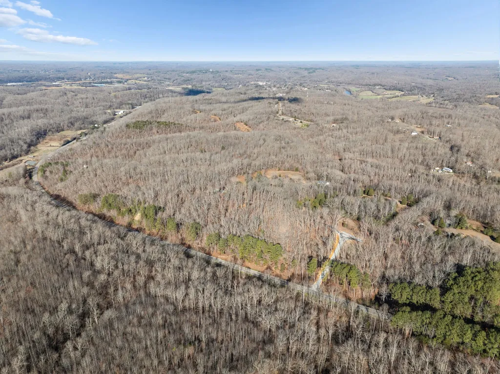 0 Hwy 50 East Centerville TN 37033