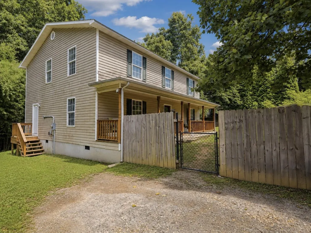 569 Ashley Lane Dayton TN 37321