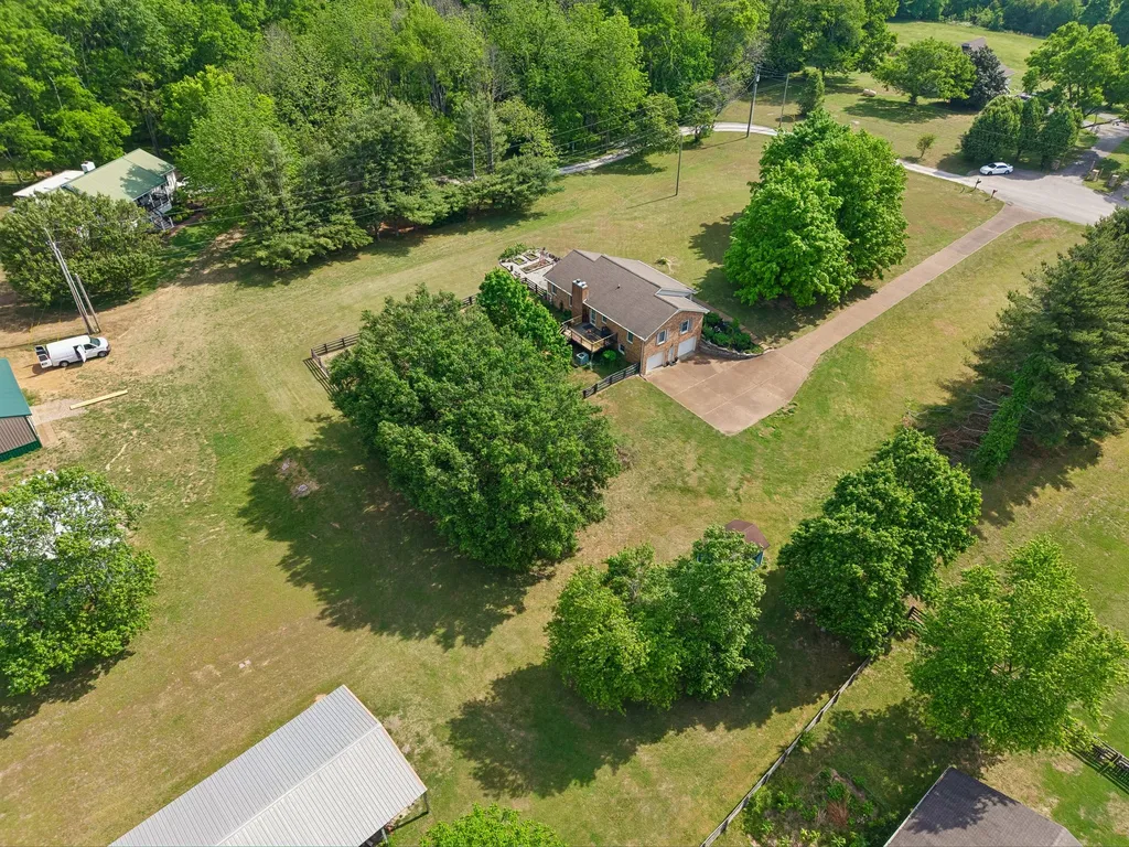 2751 Standing Oak Drive Thompsons Station TN 37179
