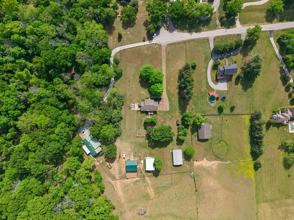 2751 Standing Oak Drive Thompsons Station TN 37179