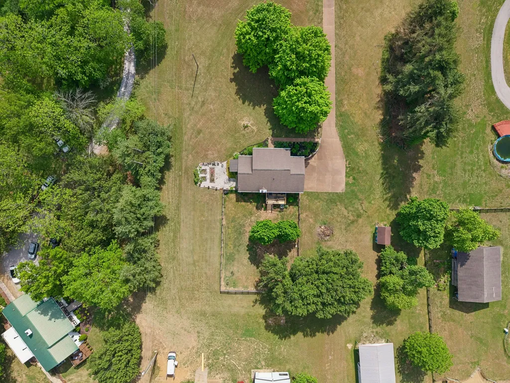 2751 Standing Oak Drive Thompsons Station TN 37179