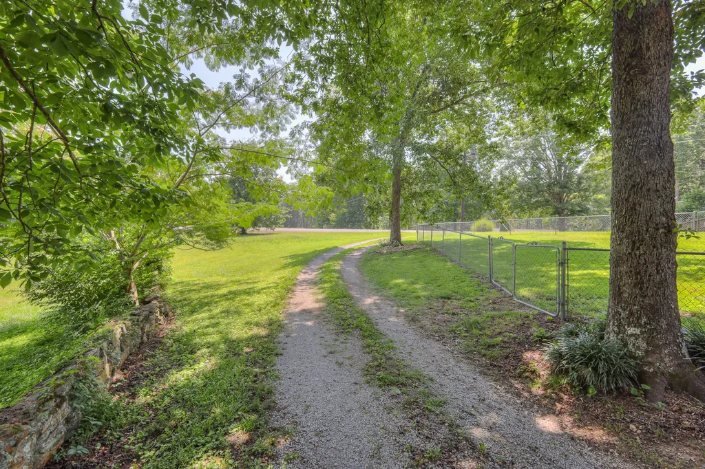 7125 Ivey Road Fairview TN 37062