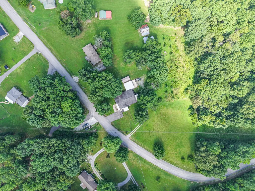 7125 Ivey Road Fairview TN 37062