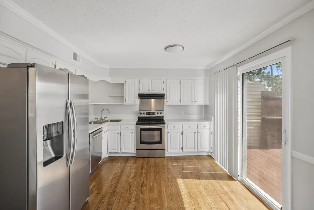 3880 Priest Lake Drive Nashville TN 37217
