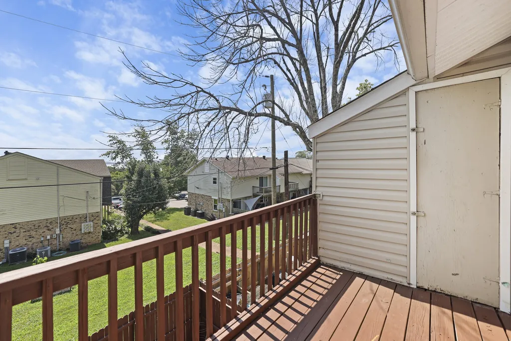 3880 Priest Lake Drive Nashville TN 37217