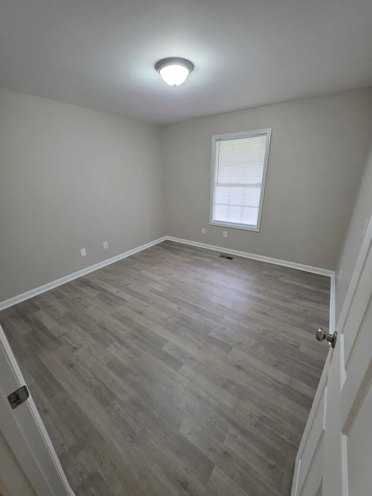 102 Cascade Lane Bell Buckle TN 37020