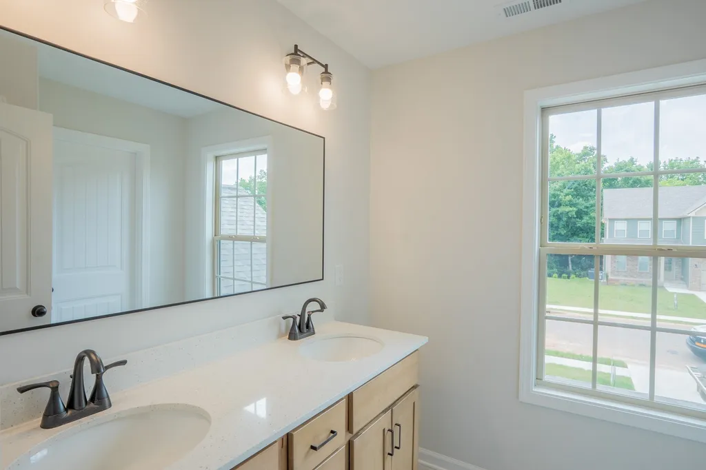 351 Timber Springs Clarksville TN 37042