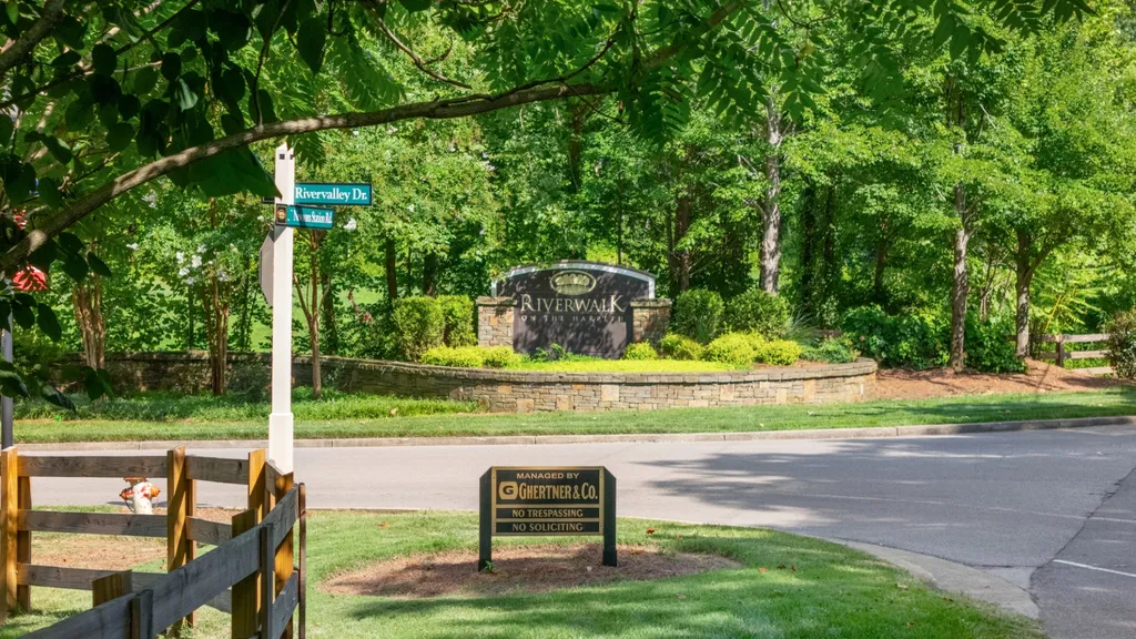 7529 Watervale Drive Nashville TN 37221