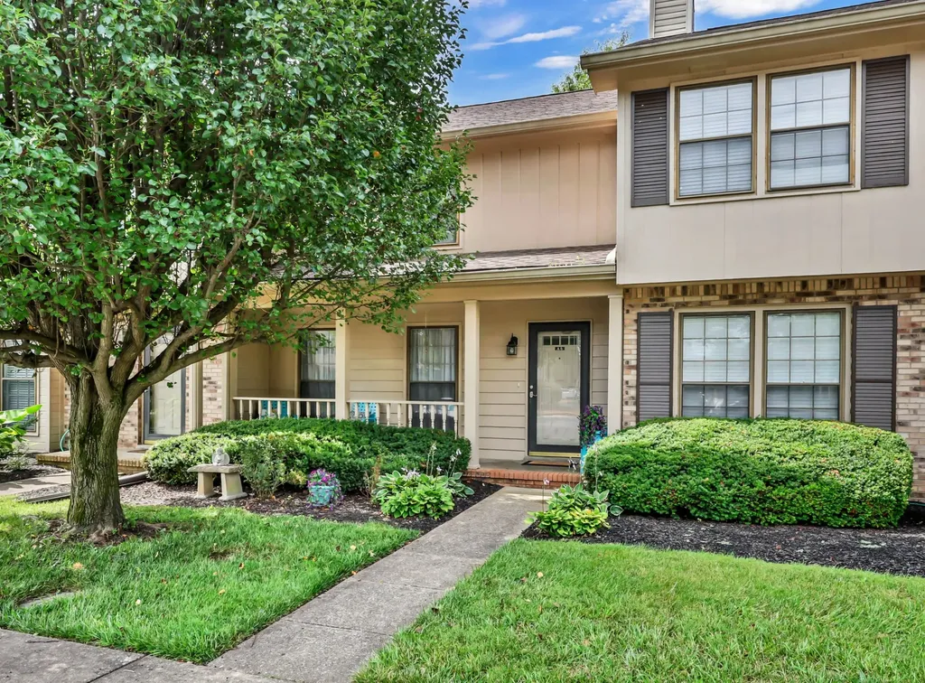 2172 Memorial Drive Clarksville TN 37043