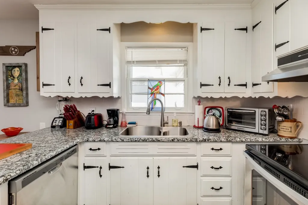 603 Lemont Drive Nashville TN 37216