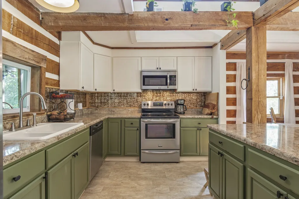3608 Sams Creek Road Pegram TN 37143
