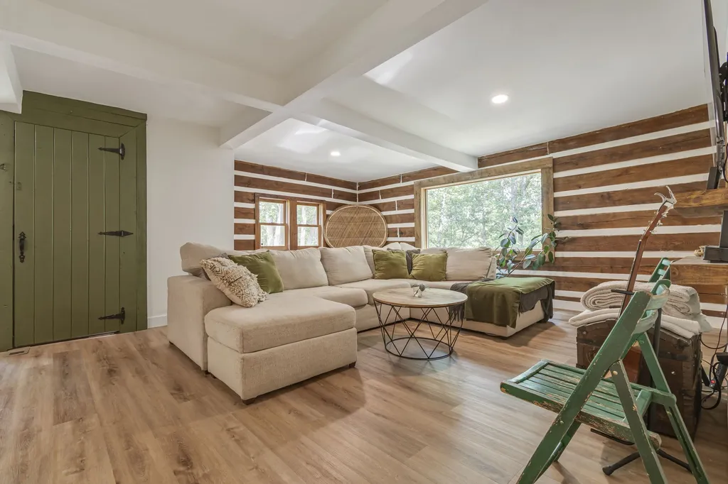 3608 Sams Creek Road Pegram TN 37143