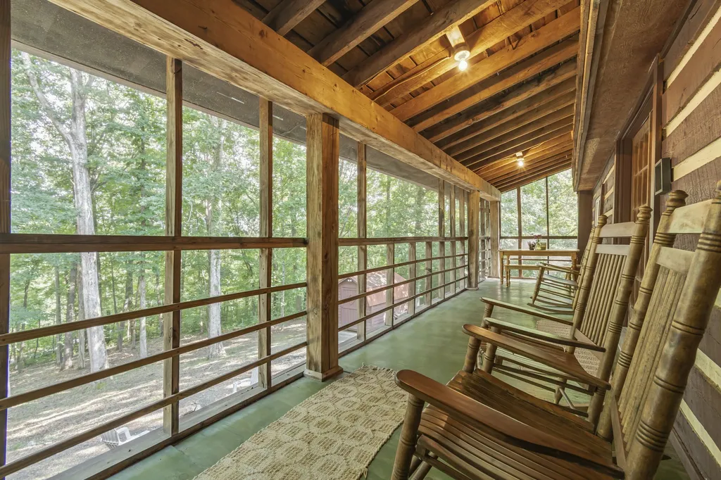 3608 Sams Creek Road Pegram TN 37143