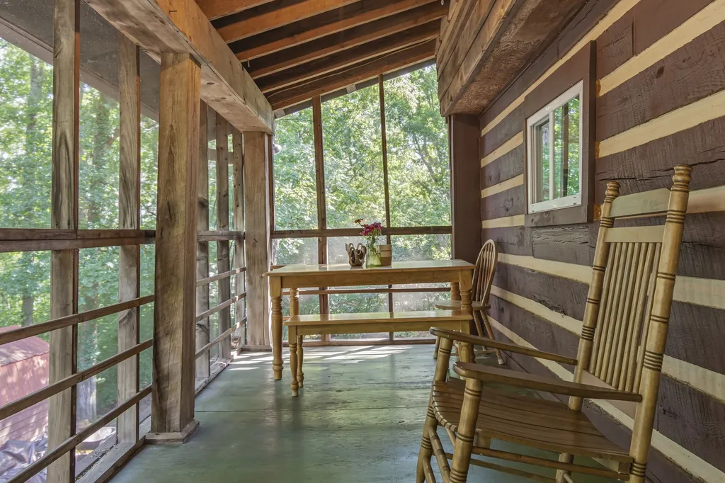 3608 Sams Creek Road Pegram TN 37143