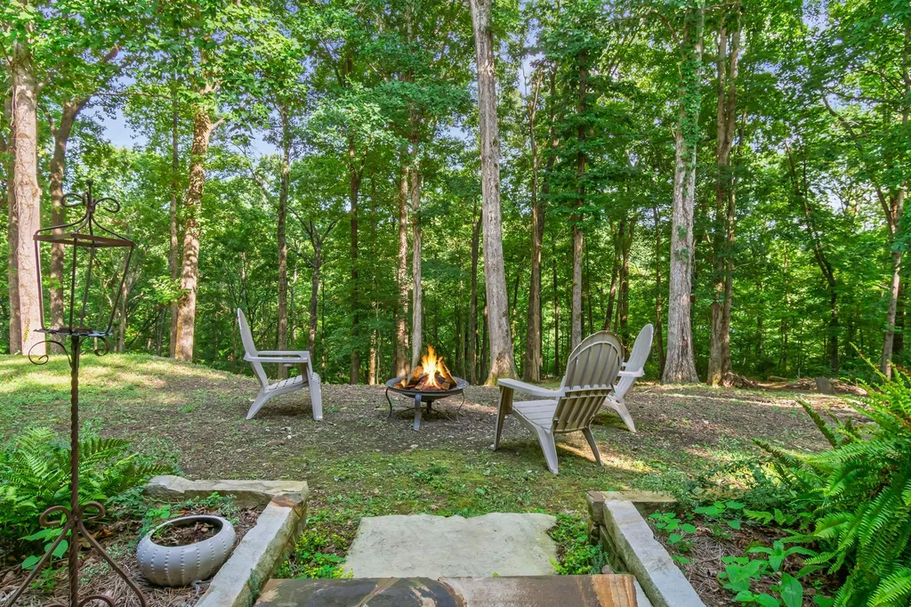 3608 Sams Creek Road Pegram TN 37143