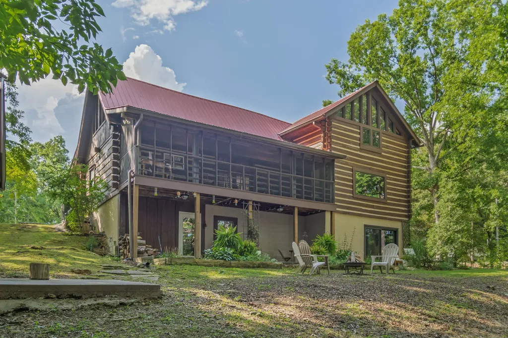3608 Sams Creek Road Pegram TN 37143
