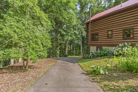 3608 Sams Creek Road Pegram TN 37143