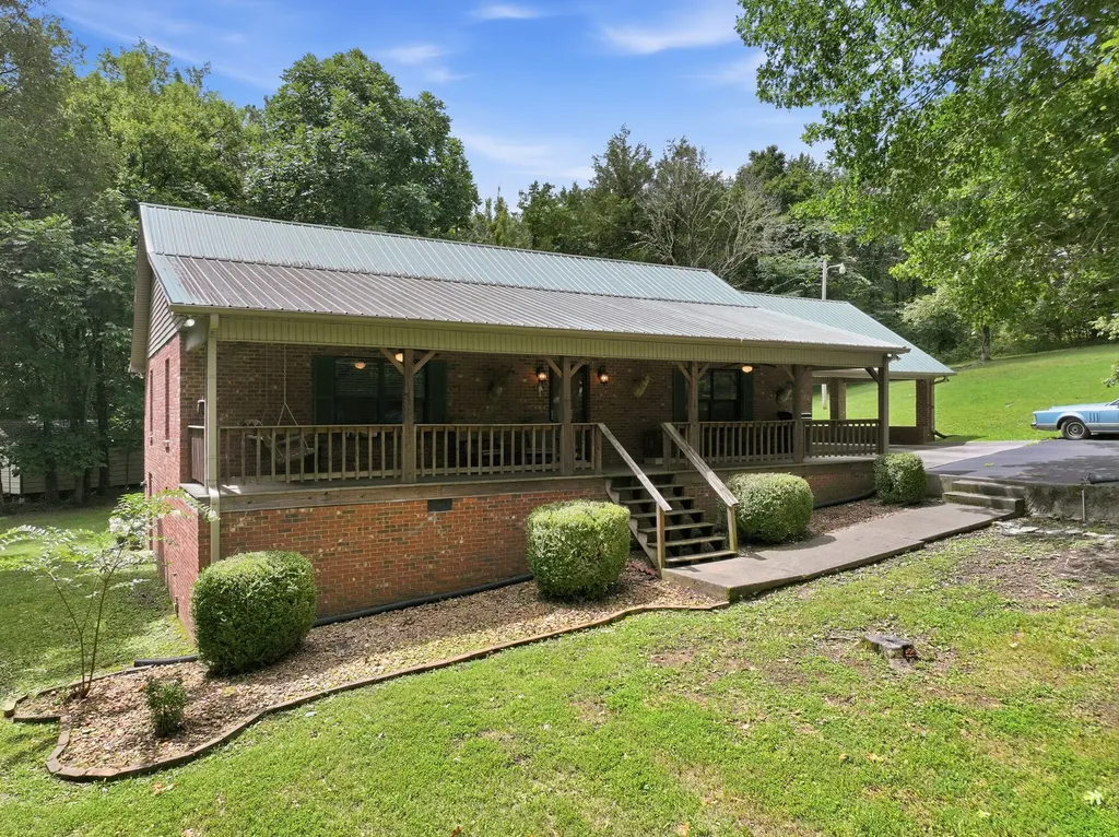 47 Holly Lane Woodbury TN 37190