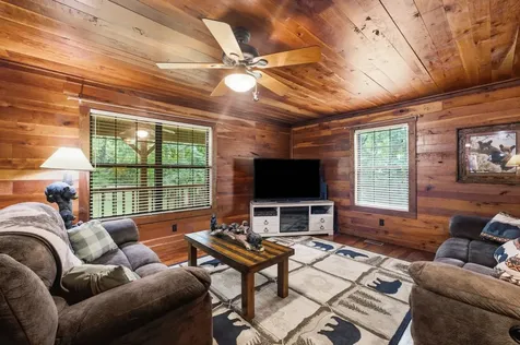47 Holly Lane Woodbury TN 37190